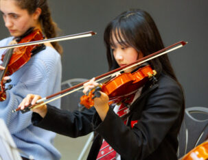 5D3A3559 scaled 303x234